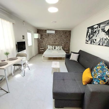 S For Studio - Detached, Close To City Center Chania  Exterior photo